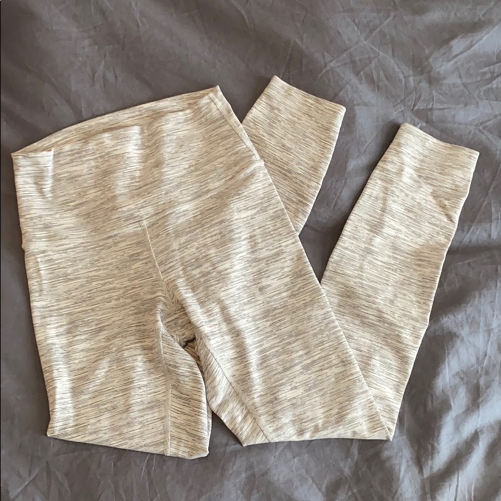 Lululemon wonder under. Space dye